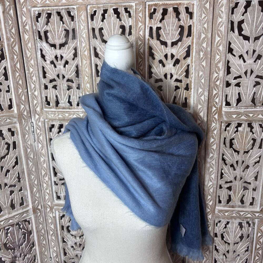 Pokoloko Alpaca Blue Ombre 78" x 12" Seamless Scarf